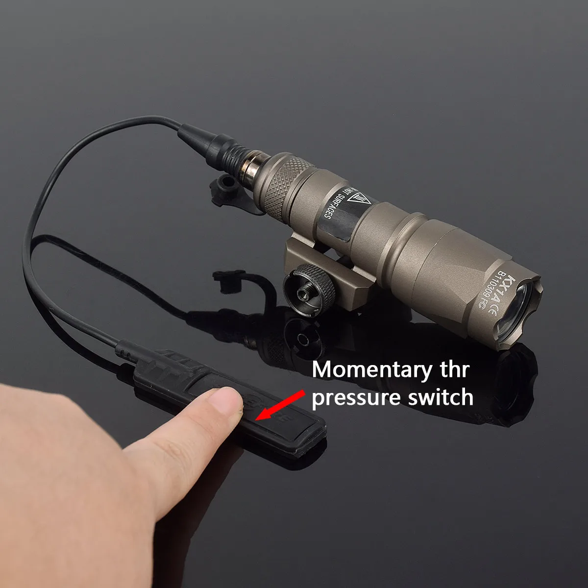 Linterna táctica SureFire M300 – LED para rifle AR15 y Airsoft - imagen 5