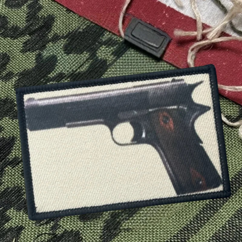 Parche de impresión de pistola Colt 1911, chaleco táctico, insignia de moral con gancho y bucle, pegatinas decorativas para mochila, parches para brazalete para ropa - imagen 2