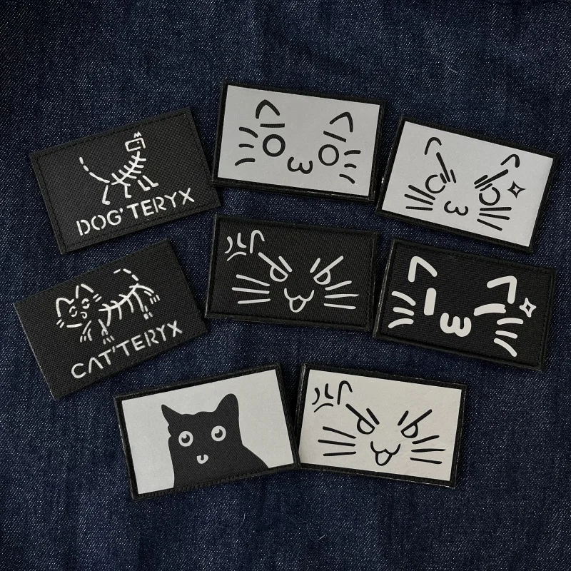 Parches bordados reflectantes IR con dibujos de perros y gatos japoneses para ropa, gancho y bucle, mochila táctica, insignias de moral, pegatinas - imagen 3