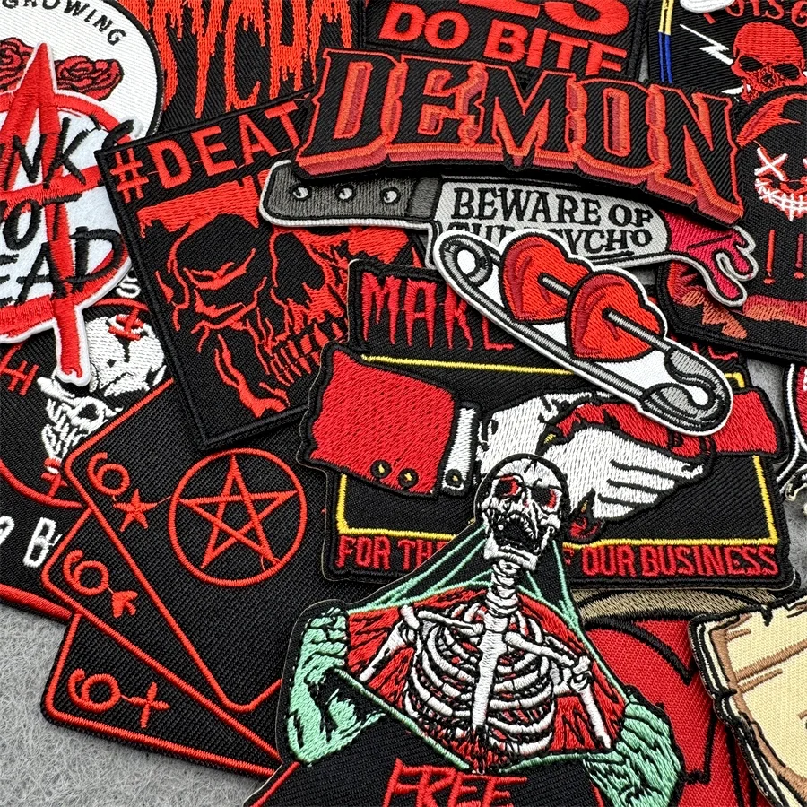 40 unids/lote PUNK surtido de parches para planchar, apliques para ropa, parches bordados DIY, decoración, pegatinas de rayas, chaqueta vaquera - imagen 5
