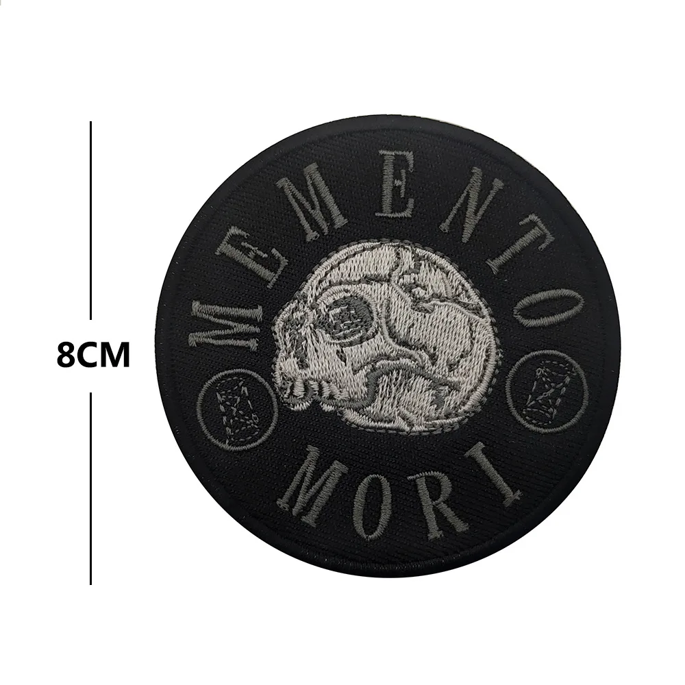 Memento Mori-Parche bordado de advertencia, emblema táctico, brazalete, aplique de calavera y huesos, insignia táctica conmemorativa - imagen 4