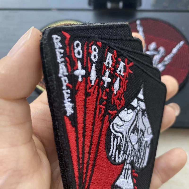 ADVENTURE EXPLORER bordado en la ropa Punk Skull Finger Hook & Loop Patches tactical Reaper Poker Spades A moral Badge Emblems - imagen 2