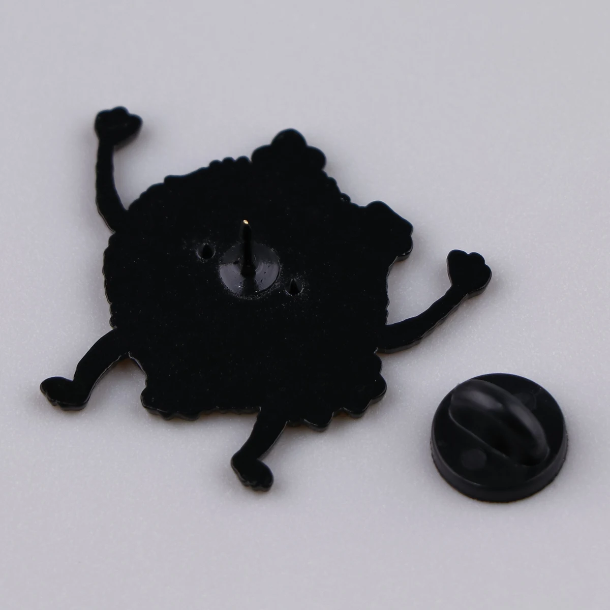 AD2912 Alfileres esmaltados de elfo de polvo negro, broche para mujer en ropa, insignias de Metal de Anime, alfileres de solapa para mochilas, accesorios de joyería - imagen 3