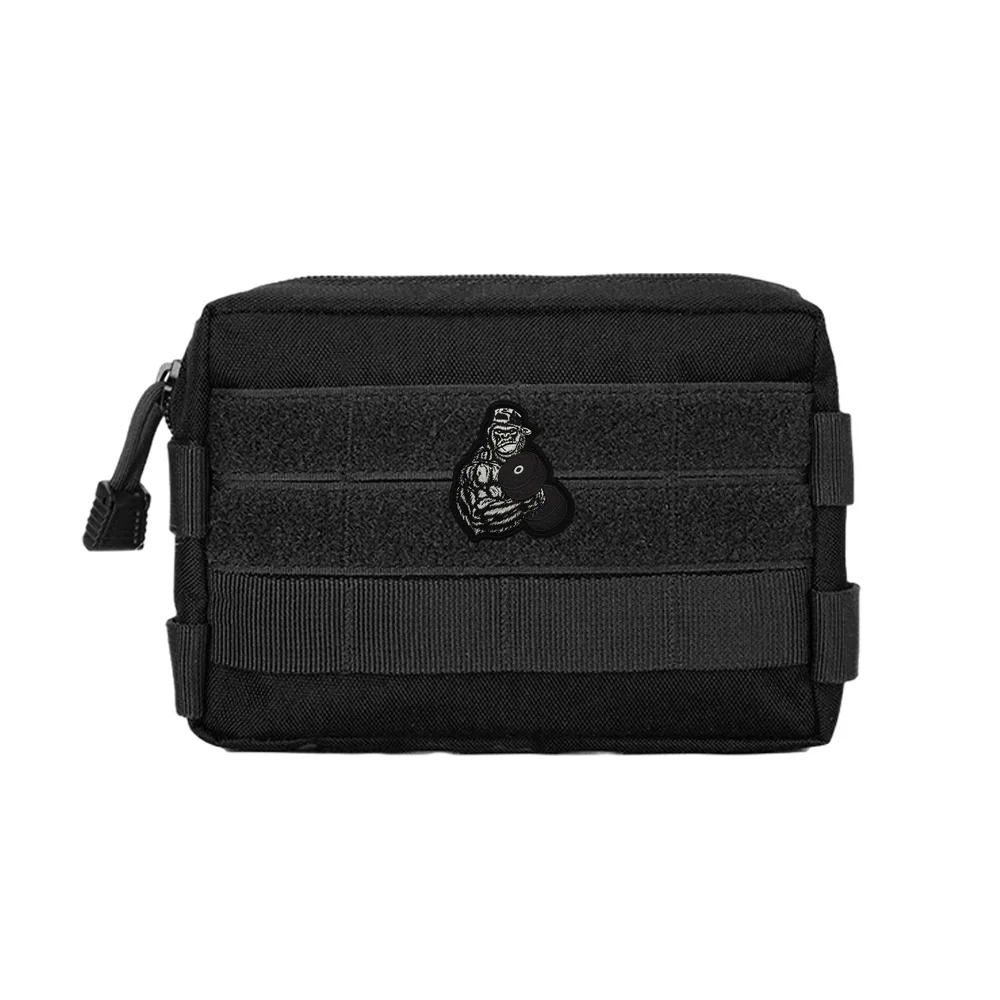 Parche de moral de Velcros Meme táctico de gorila para entrenamiento de pesas, insignia de sujeción de gancho bordada divertida para mochila Molle - imagen 4