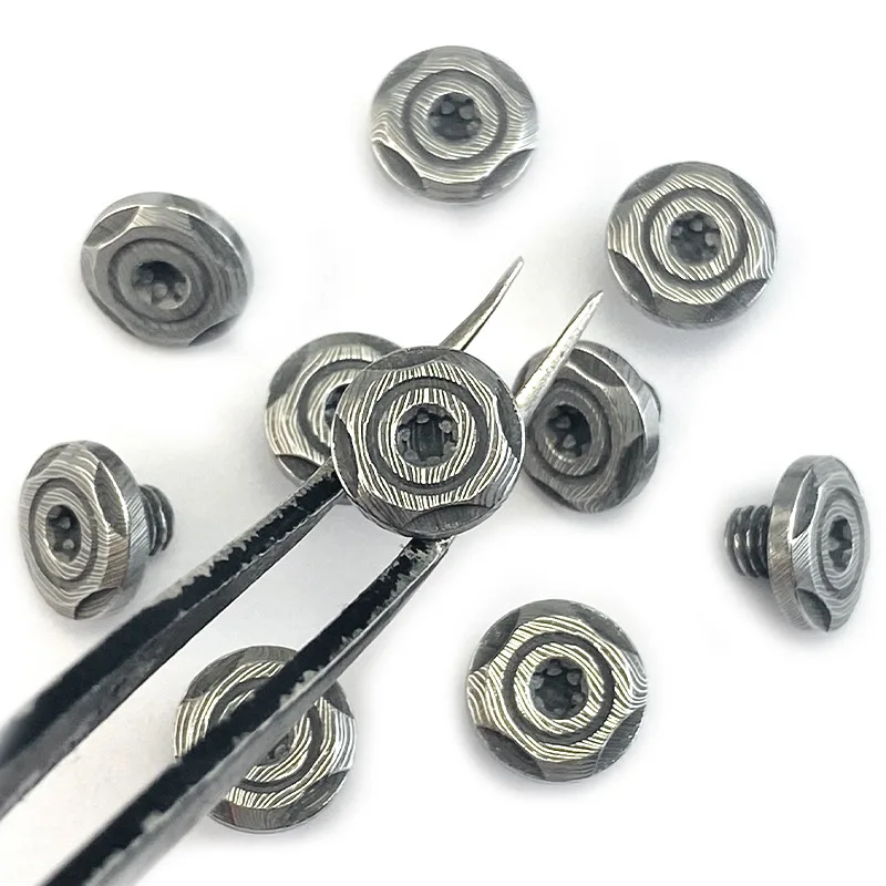 CNC Damasco patrón Material de acero mango de cuchillo tornillo de rosca M4 T10 Torx cabeza de botón husillo remache perno DIY hacer parte