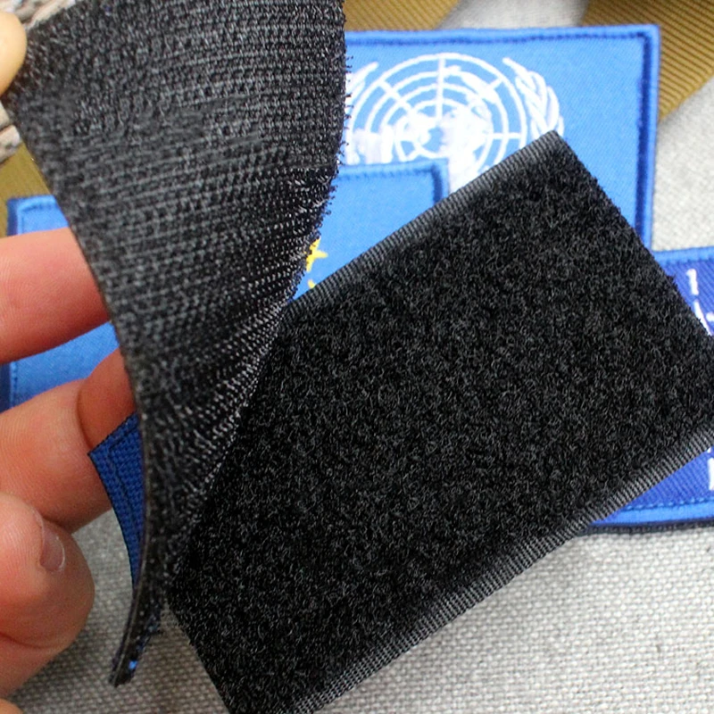 AK47 Gungirl Girls parches de impresión de primera línea brazos juego bidimensional HK416 UMP45 equipo redondo DIY insignias tácticas para ropa - imagen 5