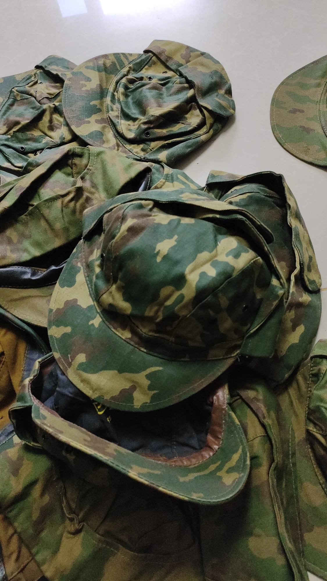 Gorra de soldado de camuflaje VSR93 original rusa - imagen 3