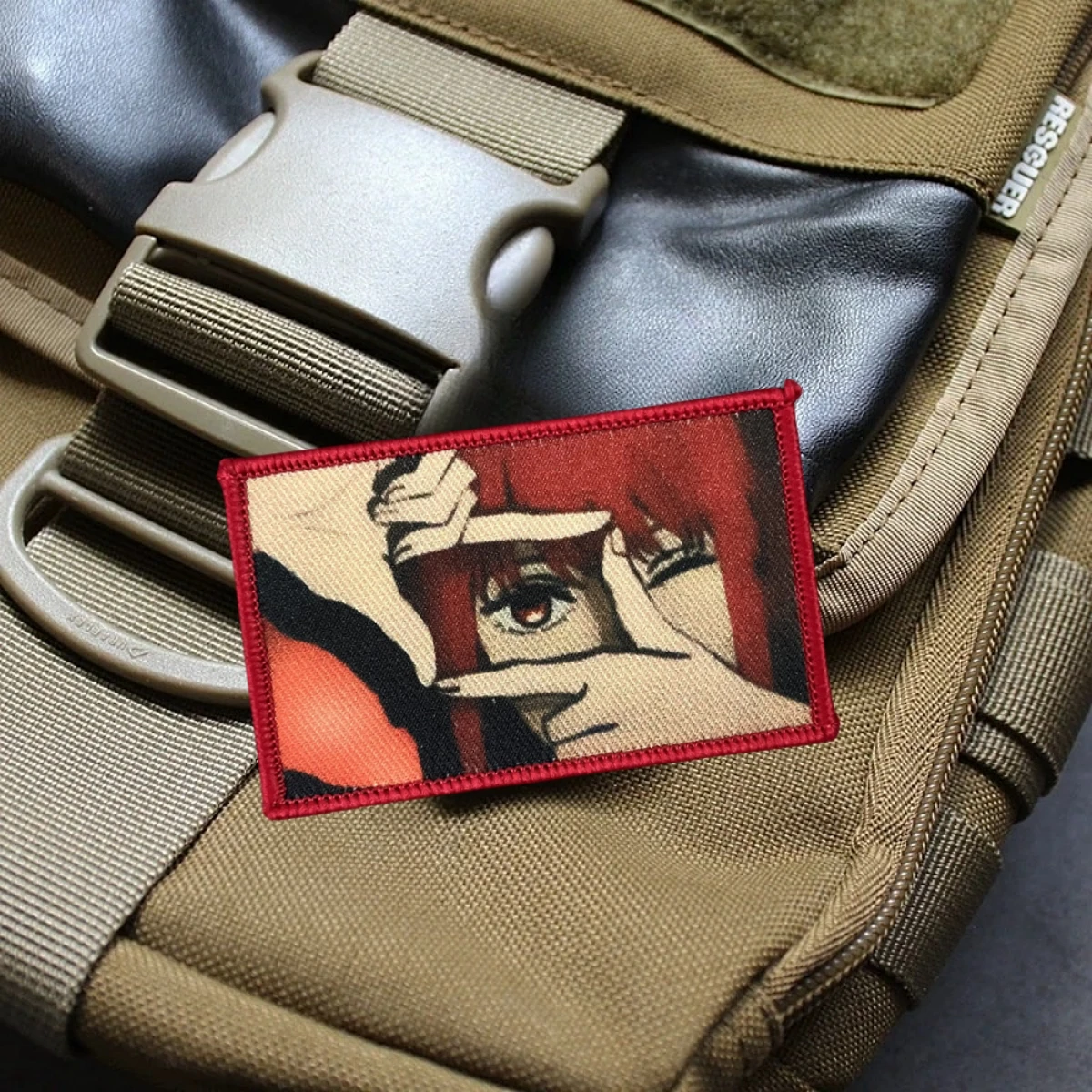 Parche táctico de motosierra de Anime para hombre, insignia de moral Makima, brazalete militar, parches de gancho y bucle impresos, pegatina para mochila de ropa - imagen 4