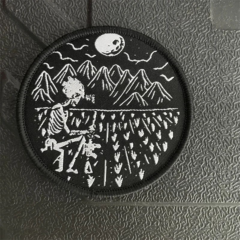 Projektmonark-insignia de moral de calavera relámpago, parche bordado, pegatina decorativa para mochila táctica, One7Six - imagen 3