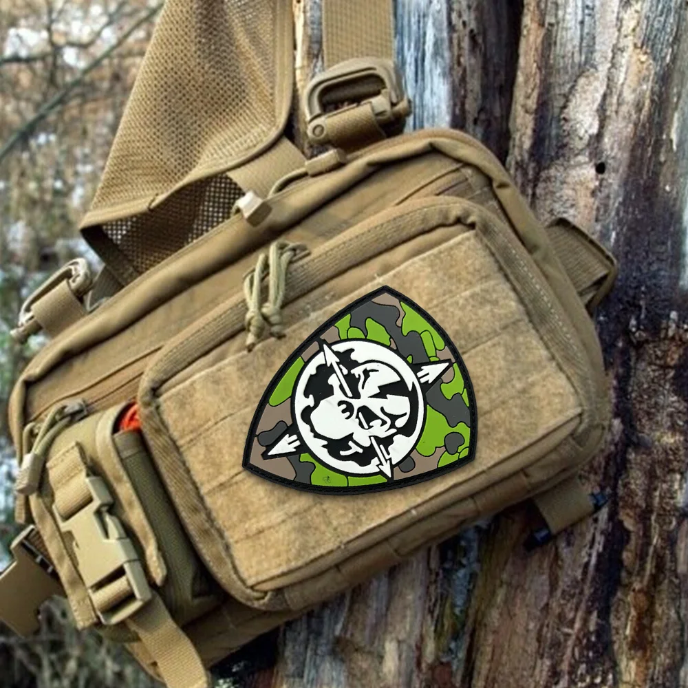 Parche táctico PVC Skull Warriors con gancho y bucle - imagen 3
