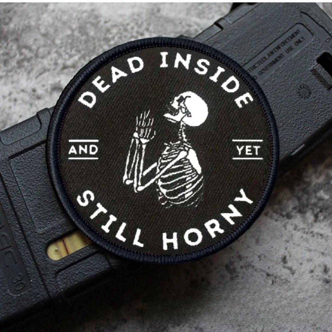 Parche de insignia de moral de calavera cachonda, brazalete táctico militar, pegatina impresa de gancho y bucle para sombrero de mochila - imagen 4