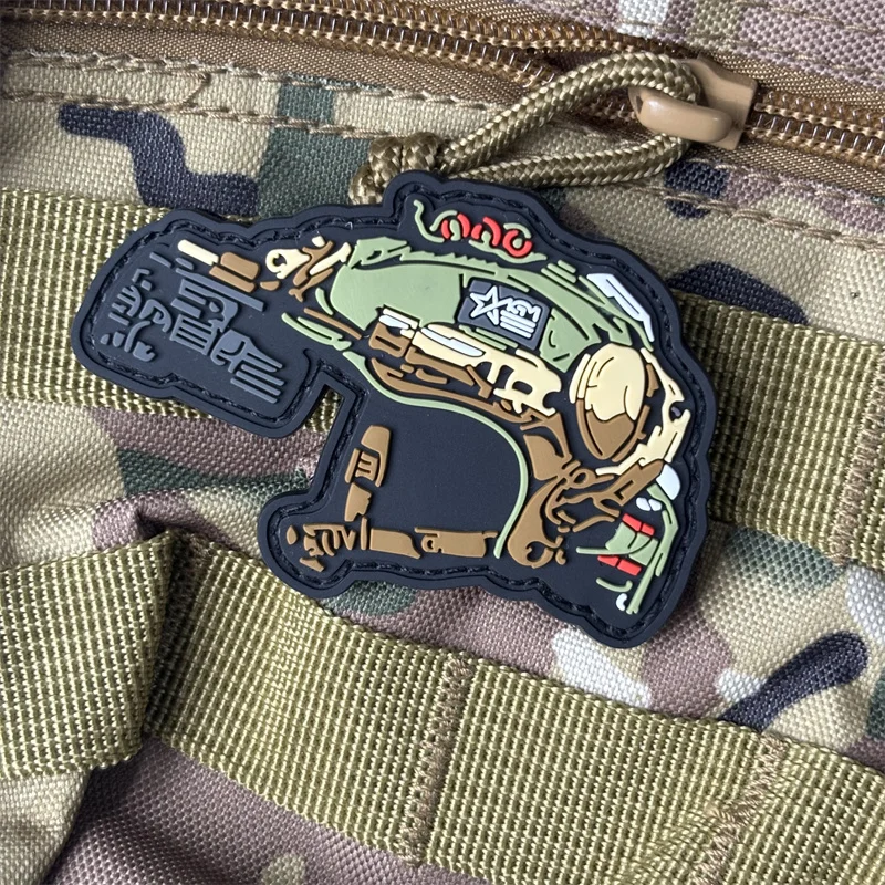 Parche de PVC 3D para casco táctico para ropa, insignia de moral, gancho, brazalete del ejército, parches militares, pegatinas para mochila - imagen 4