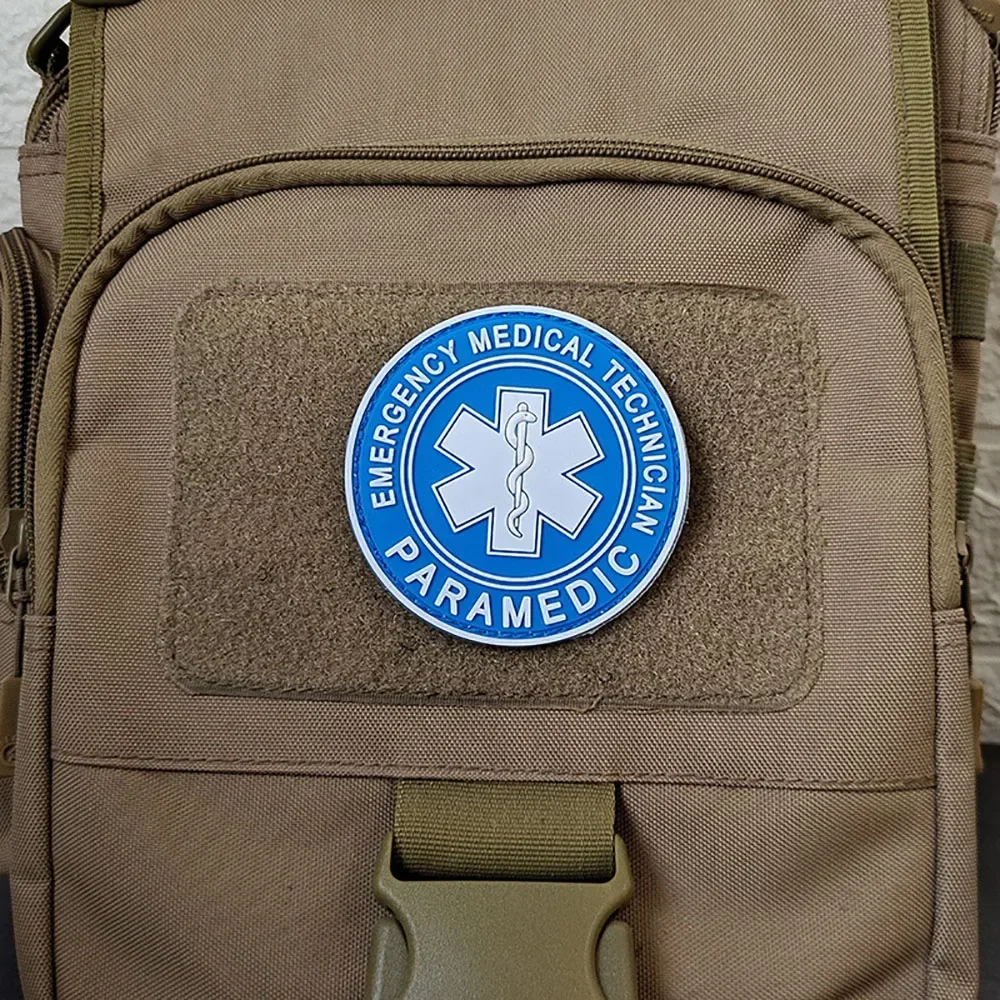 Parches de gancho y bucle de PVC 3D, estrella de la vida, serpiente, Batalla, señal de emergencia, emblema, insignias de moral en la mochila, pegatina de decoración - imagen 2