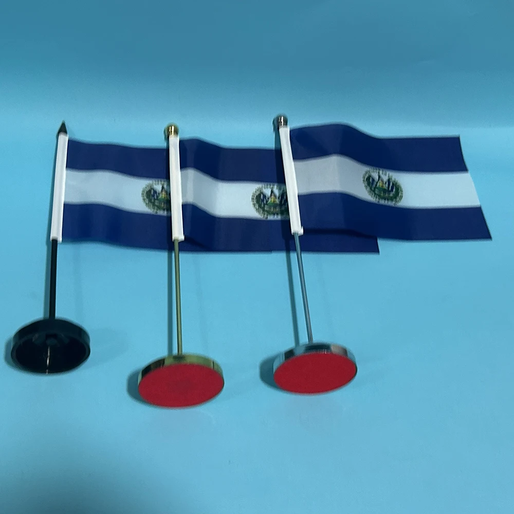 BANDERA DE SKY Bandera de escritorio de oficina Bandera de Salvador 14x21 cm poliéster Bandera nacional de El Salvador Bandera de país Adornos de escritorio Banderas - imagen 2