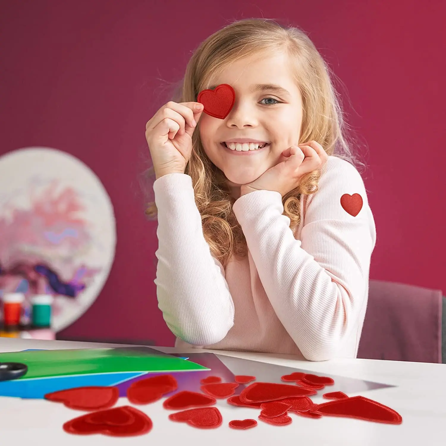Parches de corazón rojo para planchar para ropa, parches bordados, apliques de decoración, pegatinas de dibujos animados, sombreros de camiseta de tamaño surtido, 24 piezas - imagen 5