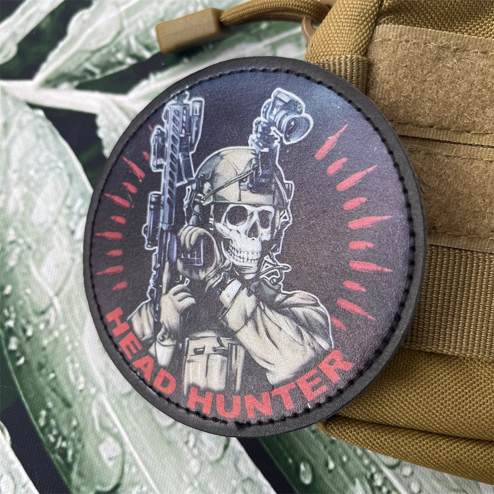 Insignia táctica de cazador de cabeza, parches militares de moral de PVC, emblema de pegatina de gancho y bucle, mochila - imagen 2