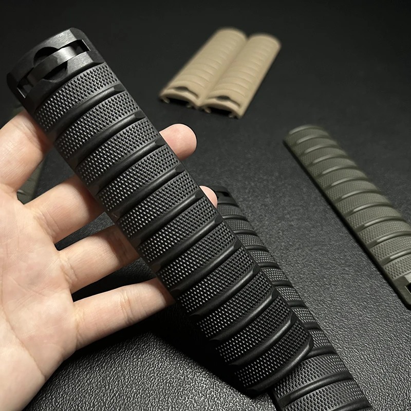 Cubierta protectora táctica para riel Picatinny, componente antideslizante, mejora la sensación y la apariencia, equipo de caza Airsoft, 20mm, 4 Uds.