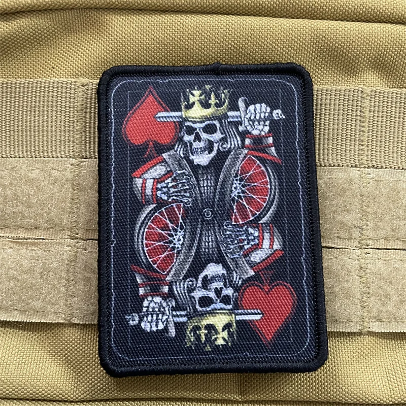Parche estampado de Rey Cráneo, esqueleto, naipes, gancho y bucle, insignia de moral militar, brazalete, ropa Chevron, pegatinas para mochila - imagen 5