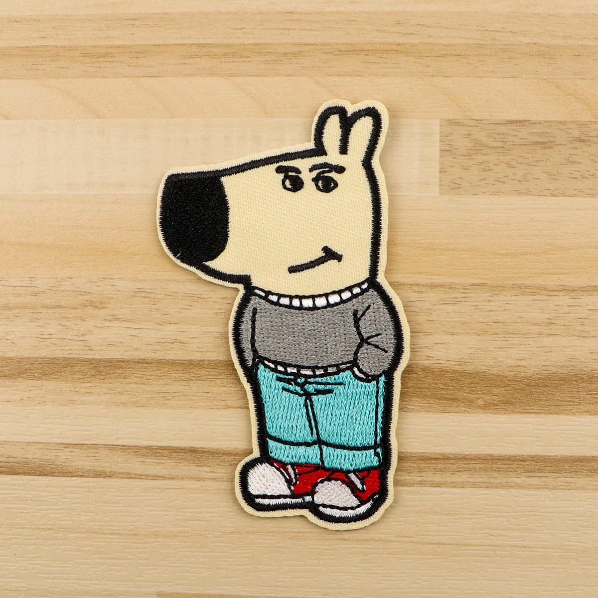 Parche bordado de perro fresco, parches divertidos de animales para planchar para ropa, parches termoadhesivos para ropa, insignias para coser DIY - imagen 2