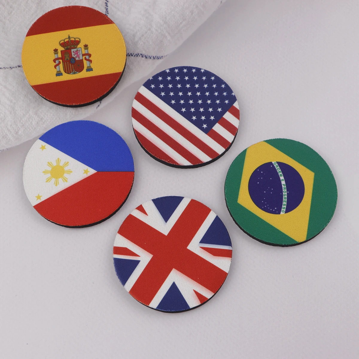 Posavasos con banderas nacionales para coche, posavasos con bandera de España y México, tapete antideslizante para taza de agua, accesorios de Interior de coche, 2 uds. - imagen 5
