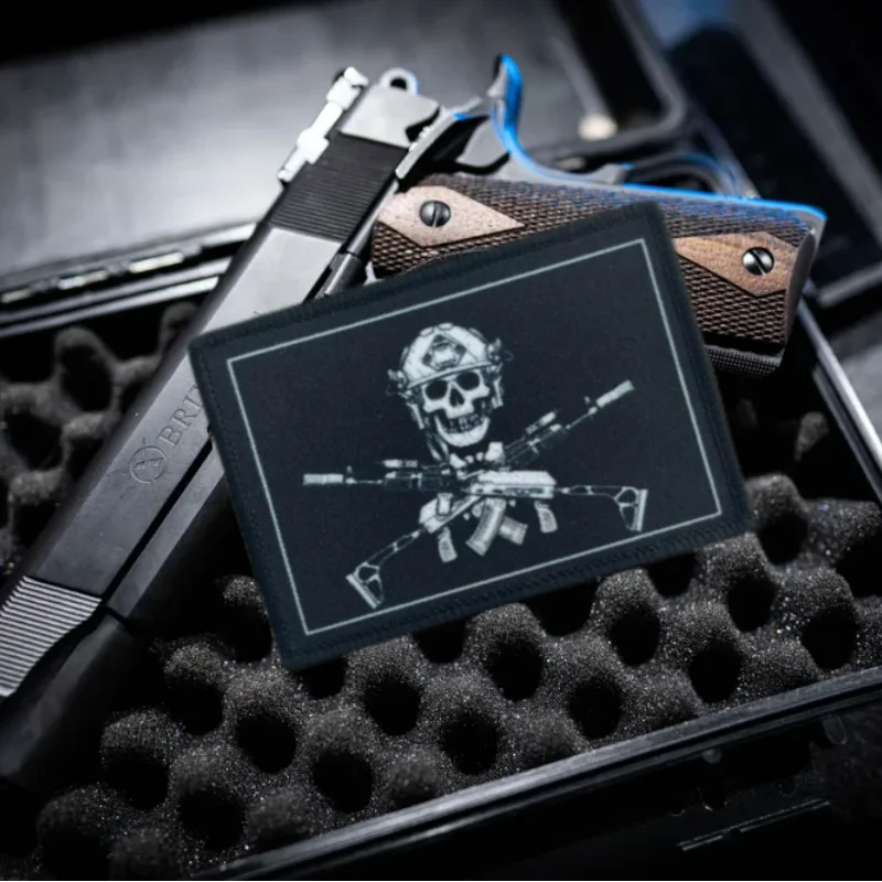 Esqueleto de soldado con pistola, parches tácticos impresos, Parche de gancho y bucle, insignia militar de Chevron, brazalete, pegatinas de mochila - imagen 2