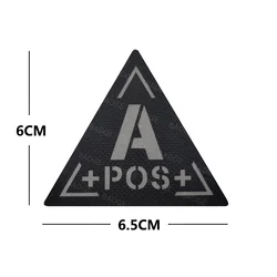 Parche tipo sanguíneo triangular reflectante – Velcro táctico