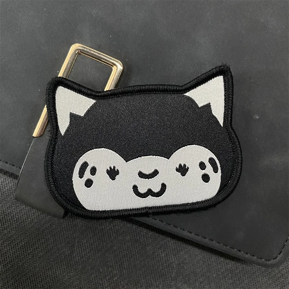 Parche bordado de gato bonito, insignia de moral táctica, pegatina de gancho y bucle, emblema de brazalete de gato