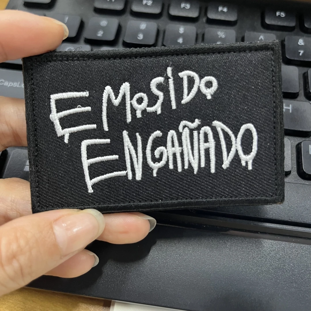 Parches de gancho y bucle bordados careless, emblema de moral táctica, pegatina para mochila con brazalete militar We Were Cheated - imagen 2