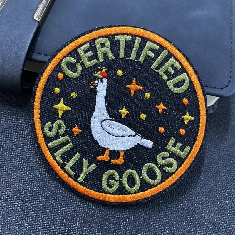 Insignia de moral de ganso blanco, insignia con bordado de gancho y bucle, emblema de mochila táctica, palos de personalidad - imagen 4