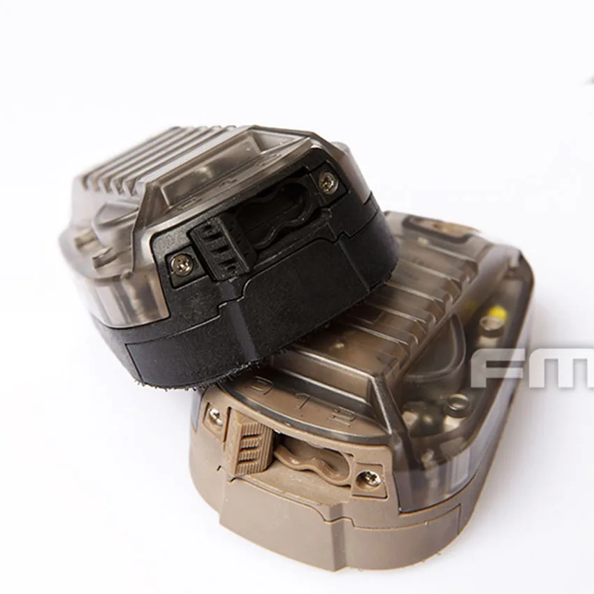 FMA Survival HEL-STAR 6 Marcador LED montado en casco Luz estroboscópica Luz verde - imagen 2