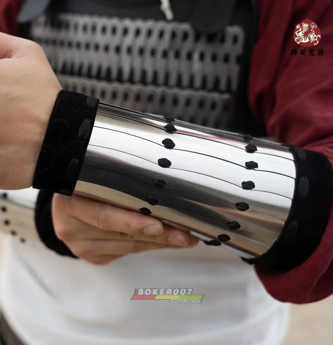 2023 Song Quench Fire Armor Metal Arm-Protecting Soldier Armor - imagen 3