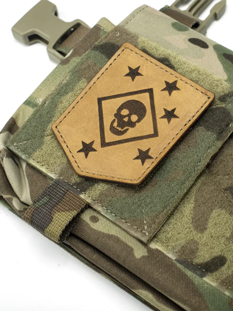 Insignia de identificación de letras, parche cortado con láser, brazalete de cuero de vaca - imagen 4