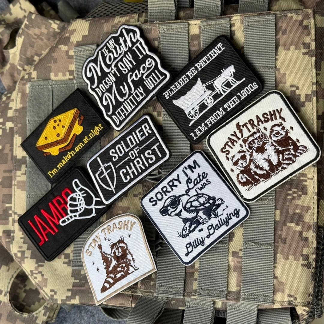 Parche de mapache, insignia de moral divertida, parche militar táctico bordado, parches de gancho y bucle, mochila, pegatina con apliques personalizados