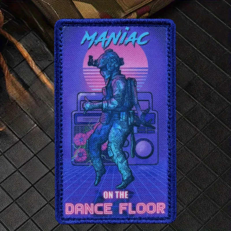 Maniac Om The Dance Floor divertido Humor moral parche de impresión táctica gancho y bucle brazalete al aire libre mochila accesorios pegatinas - imagen 5
