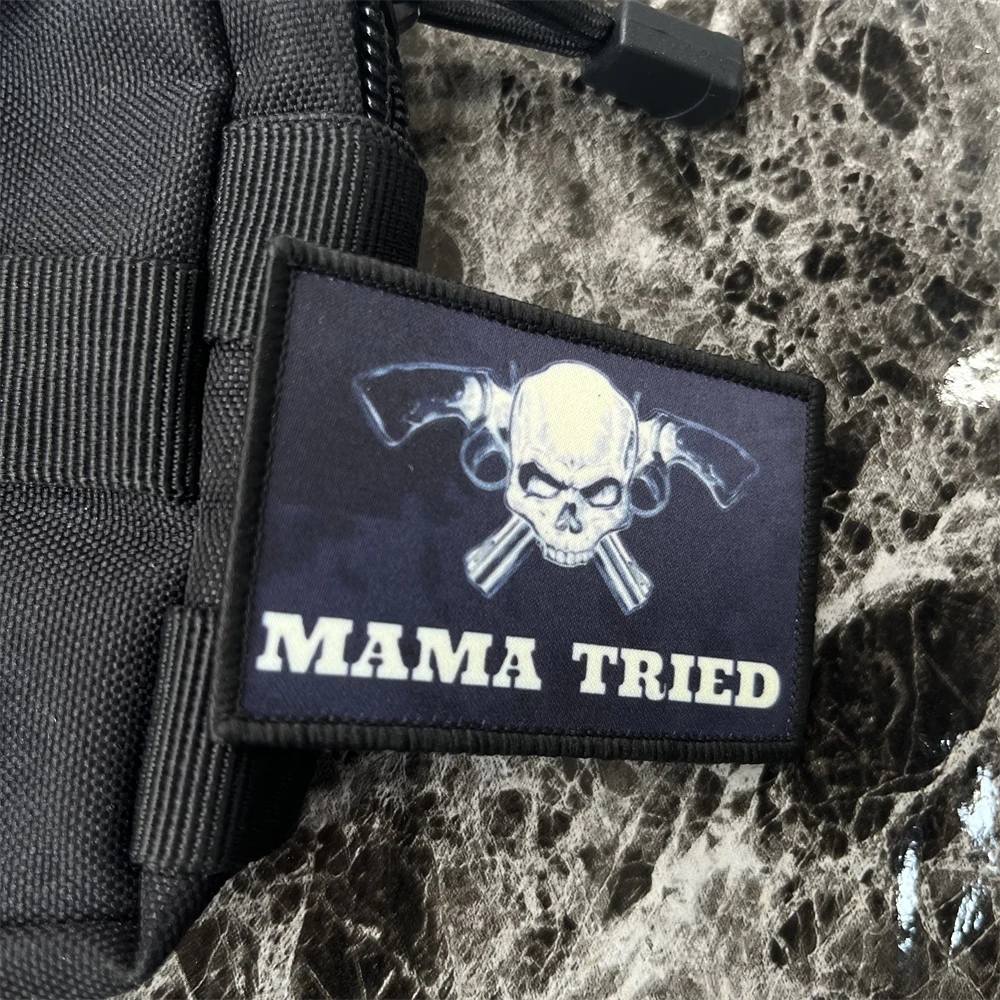 Mama Tried Dual Gun Skull moral Badge Patches Tactical Armband Backpack Printed Stickers - imagen 2