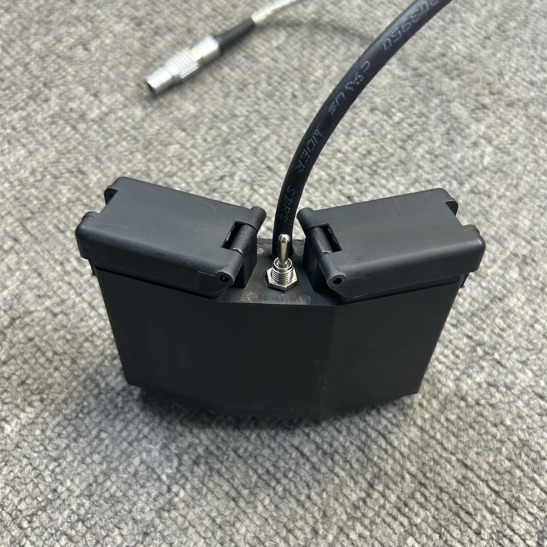 FMA Tactical AVS-9 Entrenamiento Manequim Visión Nocturna NVG (Sin función) |   Adaptador de montaje funcional AVS9 ANVIS6/9 |   Caja de batería - imagen 5