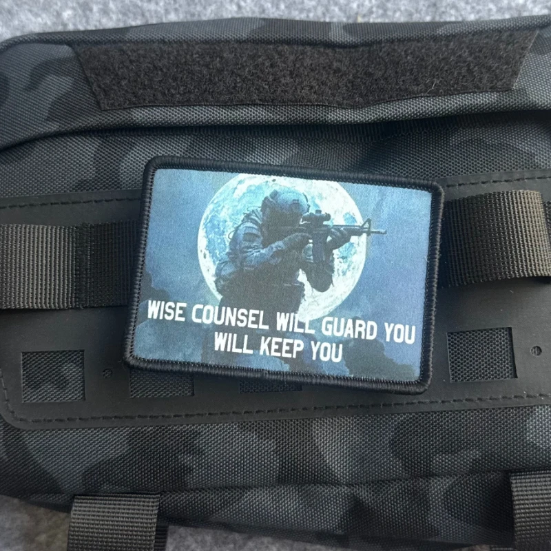 Parche táctico bordado velcro – Insignia moral para chaleco y mochila - imagen 4