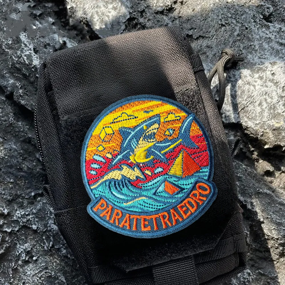 Parche táctico bordado de tiburón enojado, insignia de moral militar de Animal divertido, brazalete con gancho para mochila, chaqueta, apliques - imagen 5