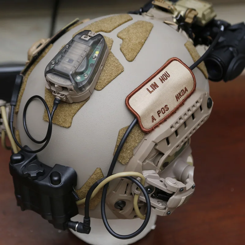 Luz de identificación de casco FMA táctica caza Camping casco al aire libre PIM HEL-STAR6 luz de supervivencia de inducción de vibración - imagen 4