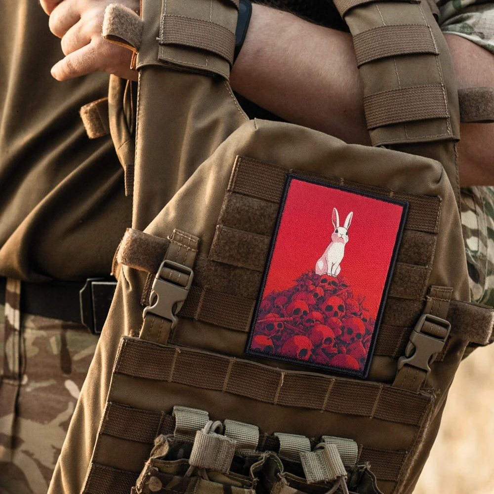 Parche táctico de calavera de conejo, parches divertidos de gancho y bucle, insignia de moral militar, brazalete del ejército, pegatinas para mochila - imagen 5