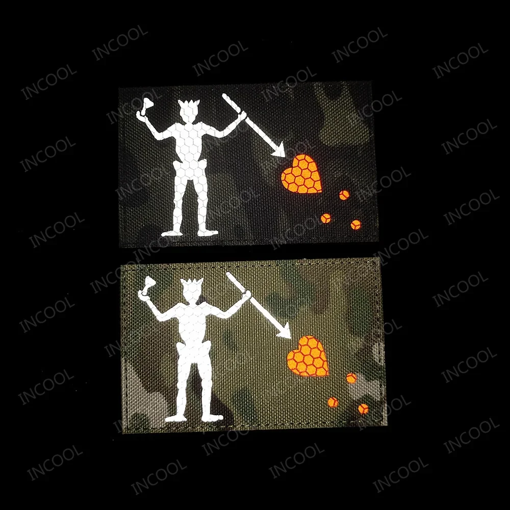 Parche bordado de barba negra Edward Teach Blackbeard, pirata reflectante Jolly Roger, calavera, corazón, esqueleto F, insignia luminosa para dedo - imagen 3