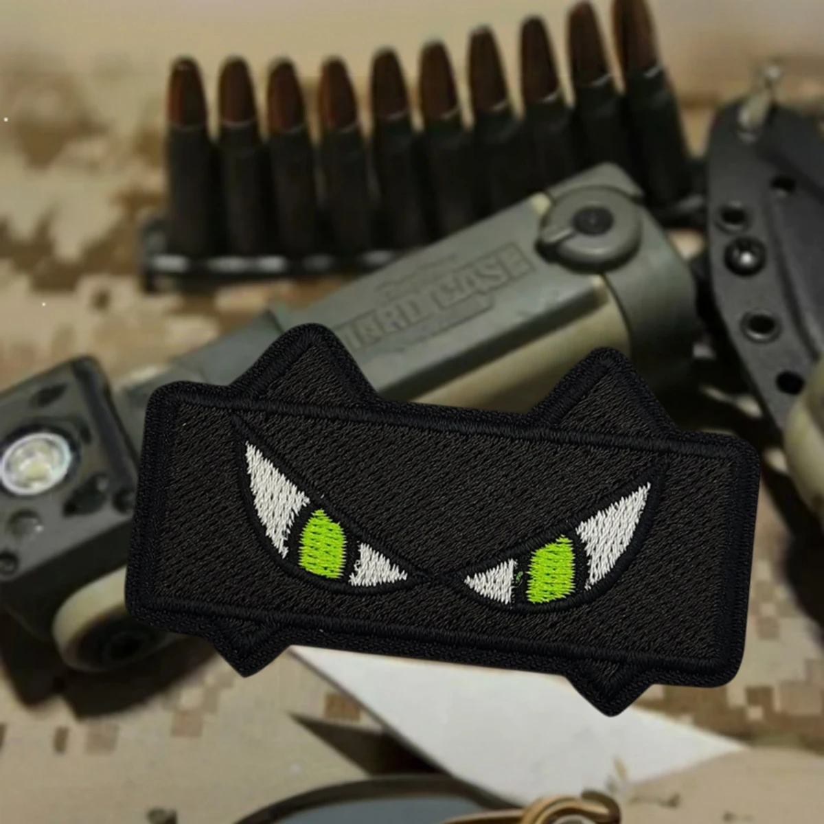 Parches bordados con insignia de moral divertida de fantasma táctico de ojo de gato para ropa, brazalete personalizado militar, pegatina para mochila con gancho y bucle - imagen 2