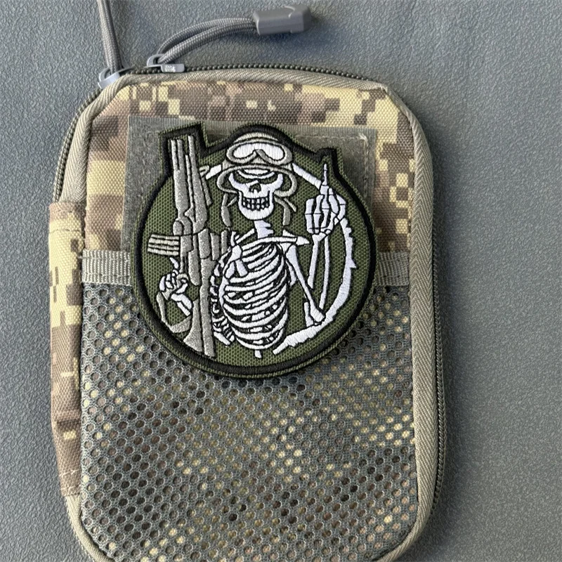 Parche táctico bordado soldado – Insignia de moral con velcro