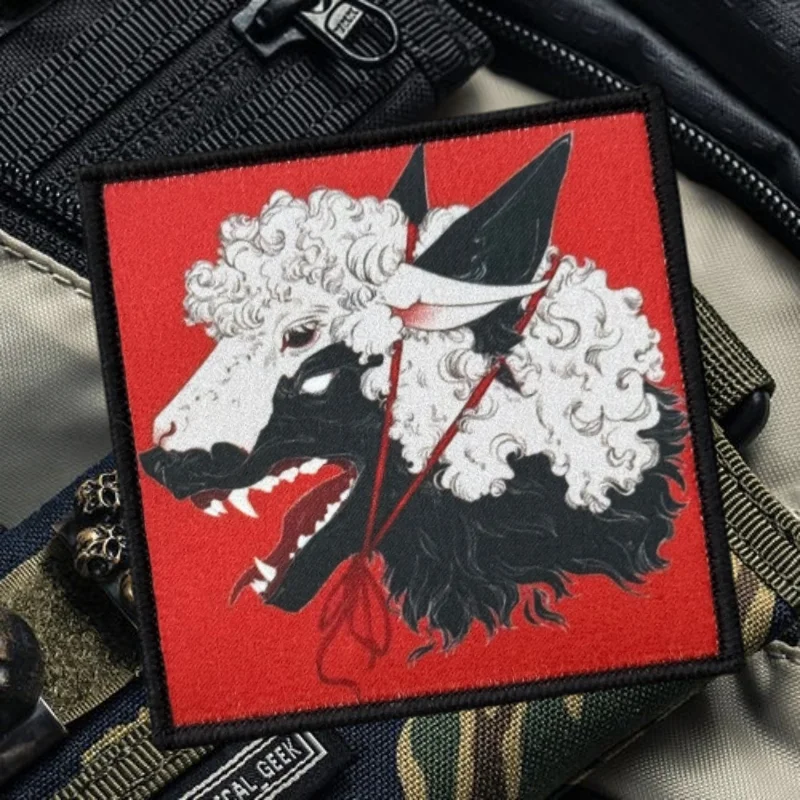 Parche con estampado de demonio de piel de oveja, lobo de Chevron, chaleco táctico, insignia de moral con gancho y bucle, pegatinas para mochila, parches para brazalete para ropa - imagen 5