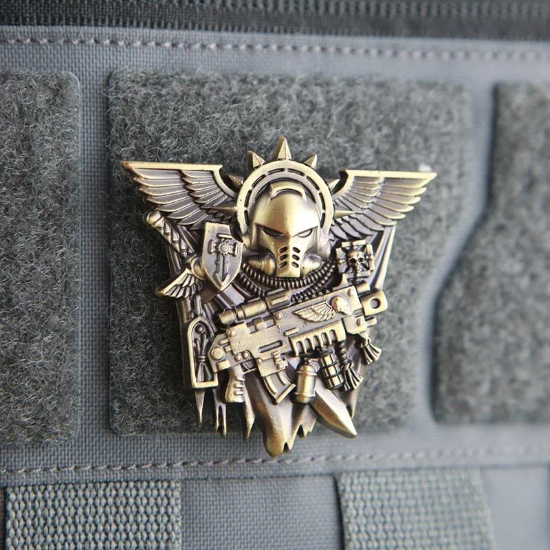 Medalla Conmemorativa de campamento de guerrero de Calavera, insignia de moral de Metal antiguo Retro, pegatina de decoración de mochila, parches de gancho y bucle 3D - imagen 2