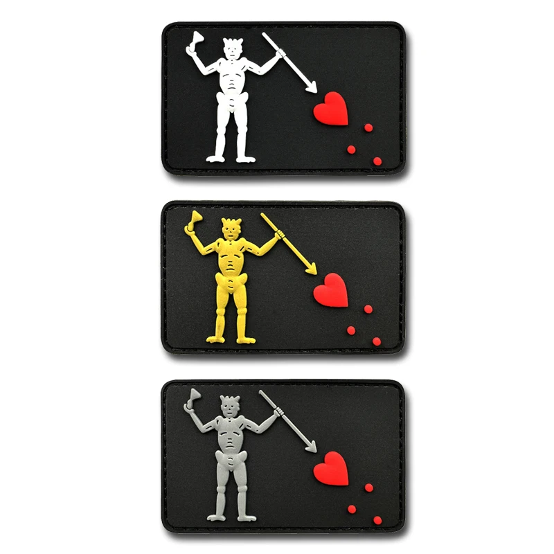 Parches de corazón rojo pirata Trident, gancho luminoso, insignias de PVC, parche táctico reflectante para bolsa de ropa, accesorios de bricolaje