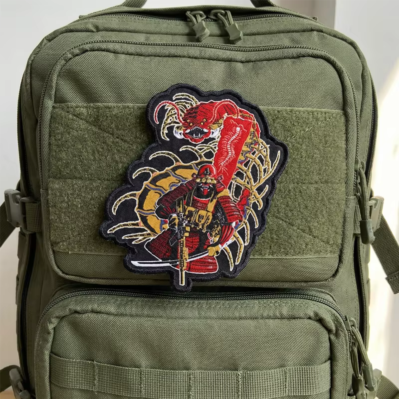 Parche táctico Takeda Messenger Samurai Centipede para mochilas - imagen 2
