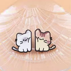 Broche de esmalte gato kawaii para solapa y mochila infantil