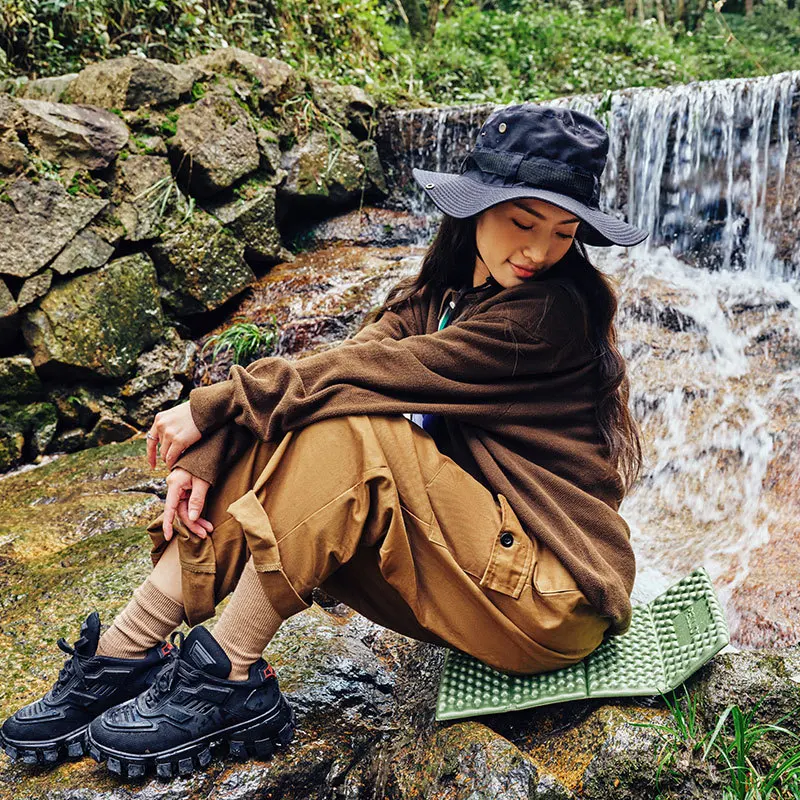 manta picnic alfombra exterior esterilla playa suelo Cojín de asiento plegable a prueba de humedad, almohadilla de masaje de panal de abeja, asiento portátil ultraligero para senderismo al aire libre, asiento de Picnic - imagen 5