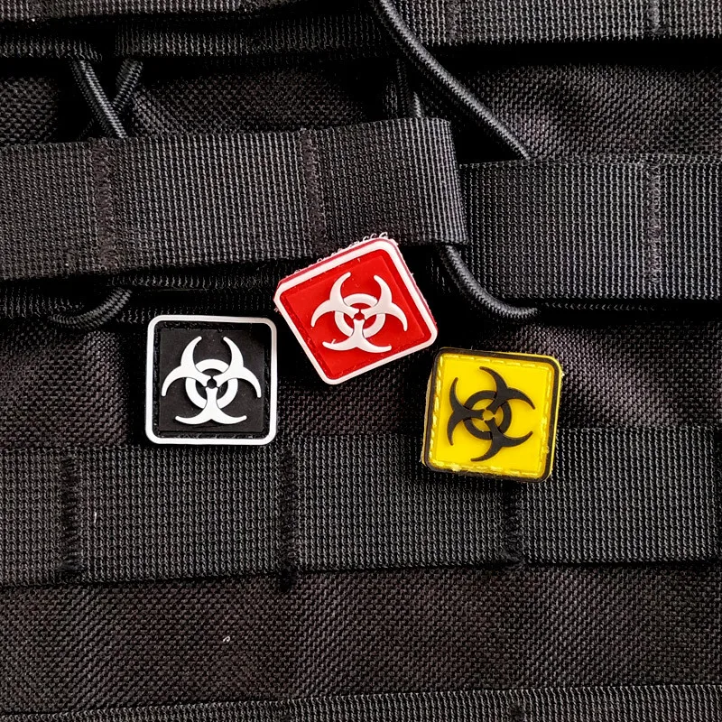 Mini brazaletes de capítulo, parches de sombrero de PVC con gancho, insignias de mochila del ejército militar de calavera de bioquímica de silicona suave para bolsas de ropa - imagen 3